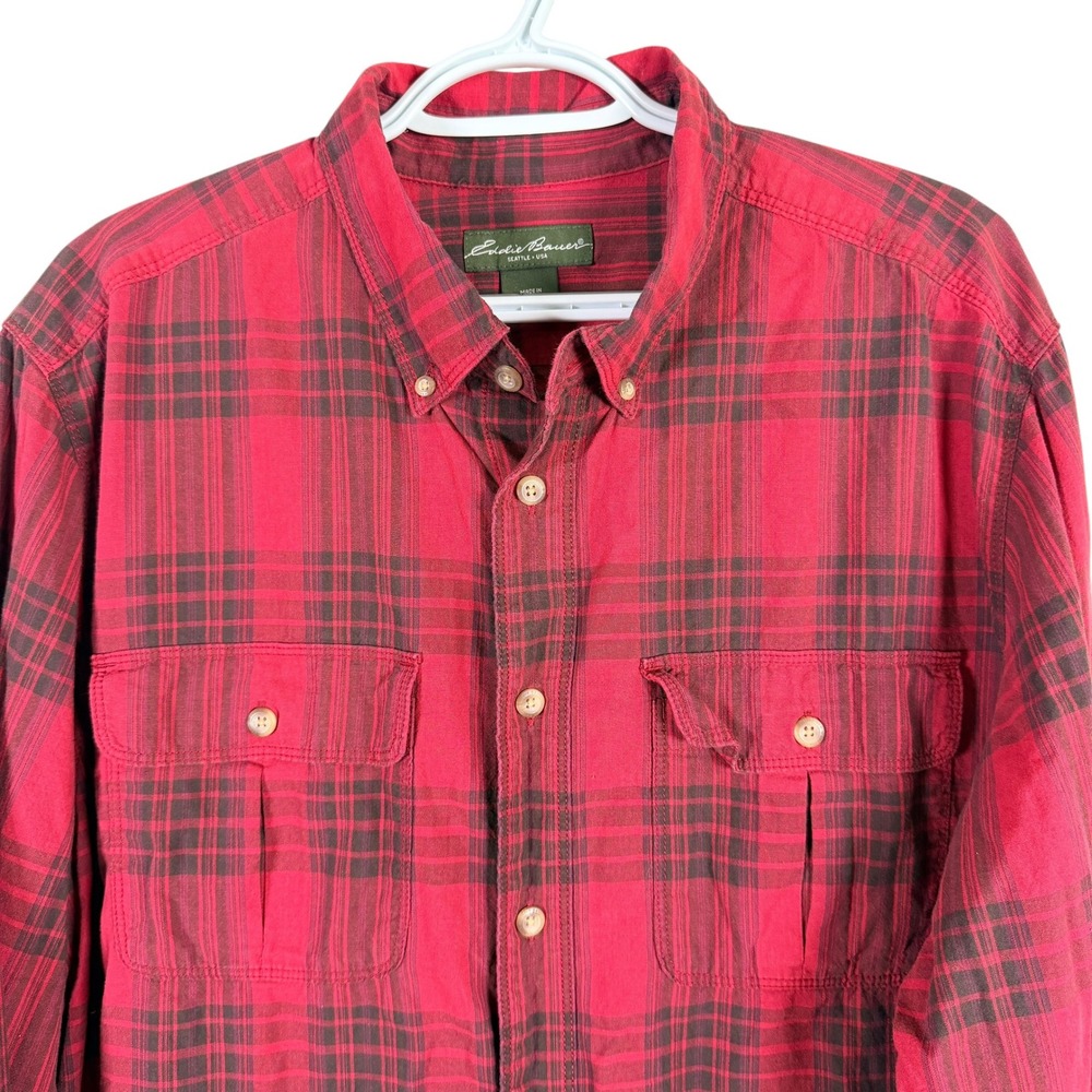 Eddie Bauer Button Down Shirt Mens XL Red Black Plaid Long Sleeve Cotton Pockets